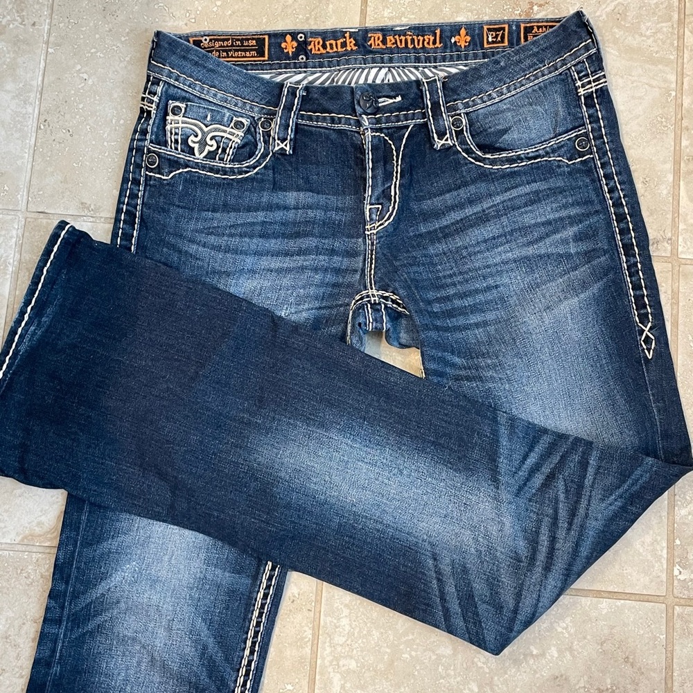 Rock Revival Jeans 👖🎸